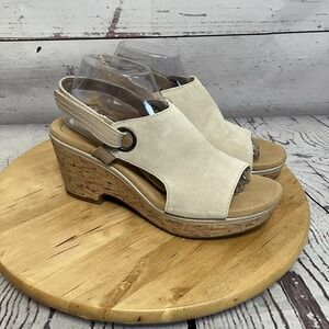 Clarks Collection Shoes Womens Sz‎ 10M Giselle Sea Tan Ankle Strap Heels